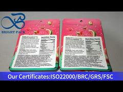 roze staande kindveilige verpakkingszak voor met cannabis doordrenkte hybride gummies