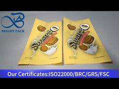 gele plastic zak voor koekjes gevuld met mokkacrème 260g