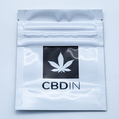 Op maat gemaakte kinderbestendige zakken milieuvriendelijk, veilig en voor voedsel bestemd verpakking voor voedingsmiddelen, cosmetica en farmaceutische producten