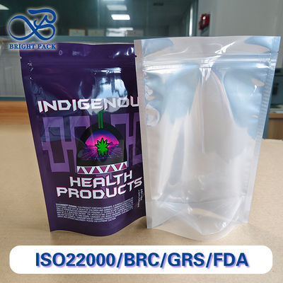 Brandbare opstaande zakken, half gedrukt en half helder, weergavevenster en basis, herbruikbare materialen.